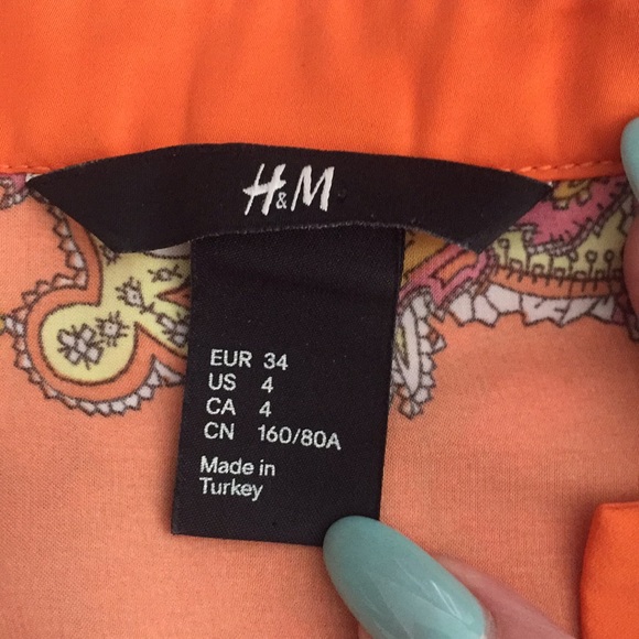 🧜🏻‍♀️Paisley blouse from H & M - Picture 3 of 4